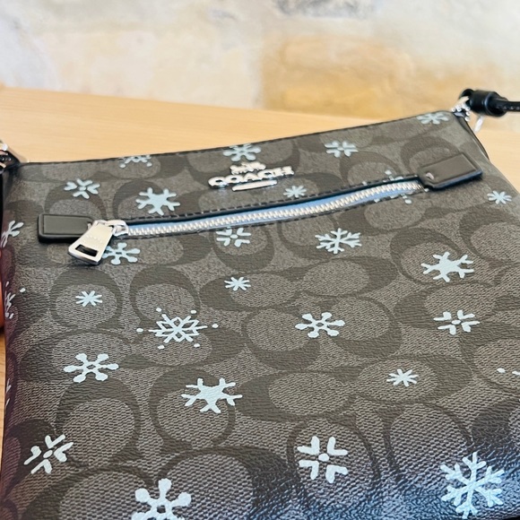 Coach snowflake zip crossbody handbag&wallet NWT Authentic - Picture 9 of 12